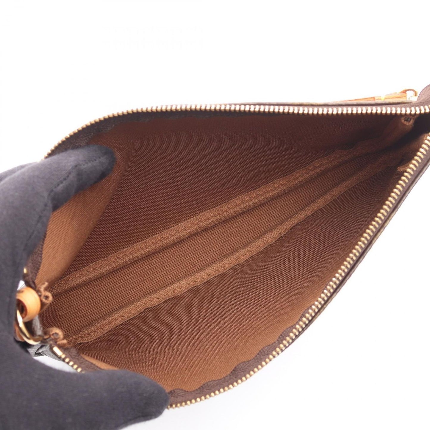 Louis Vuitton Handbag Pochette Accessoires Leather — view 3