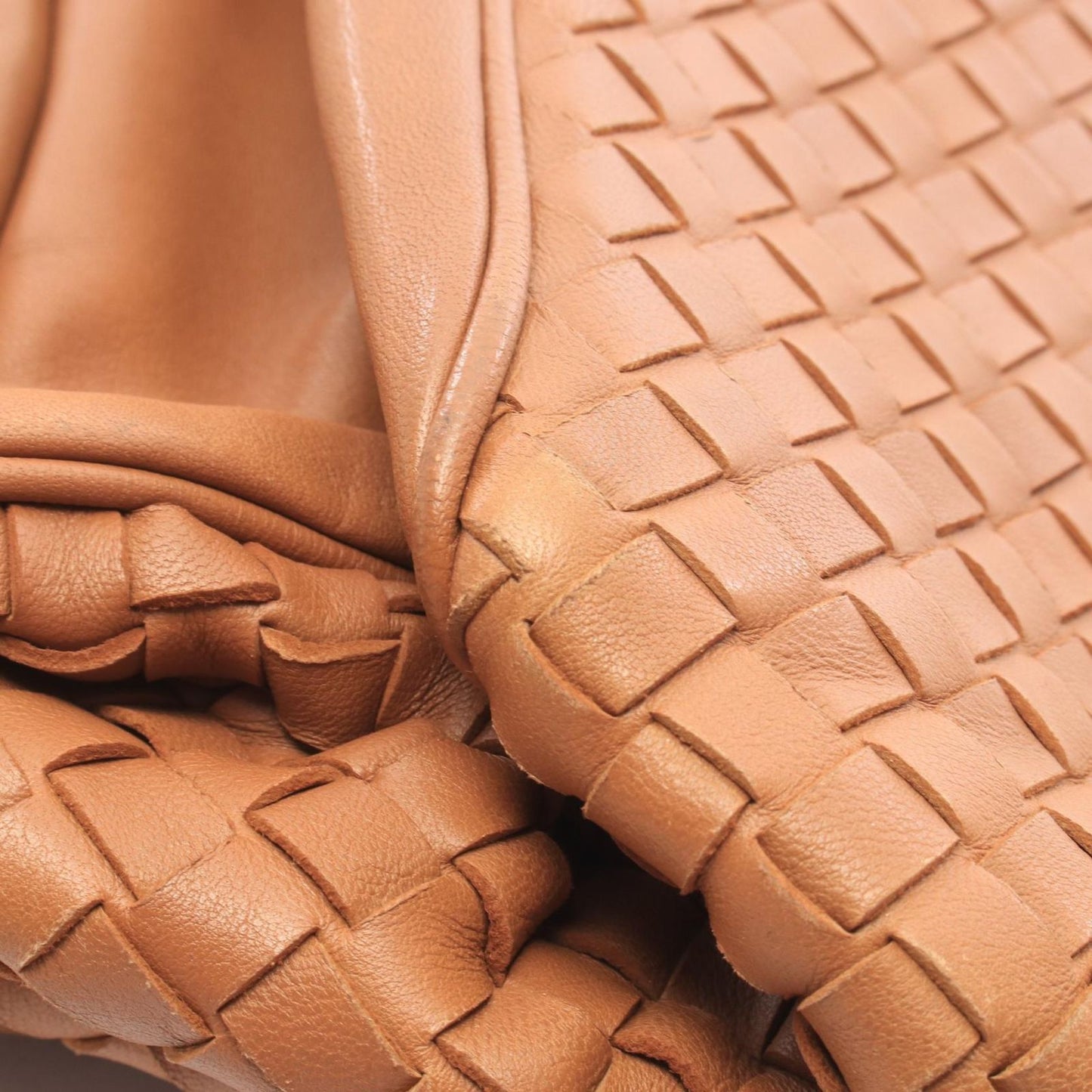 Bottega Veneta Handbag Intrecciato Camel Lambskin — view 6