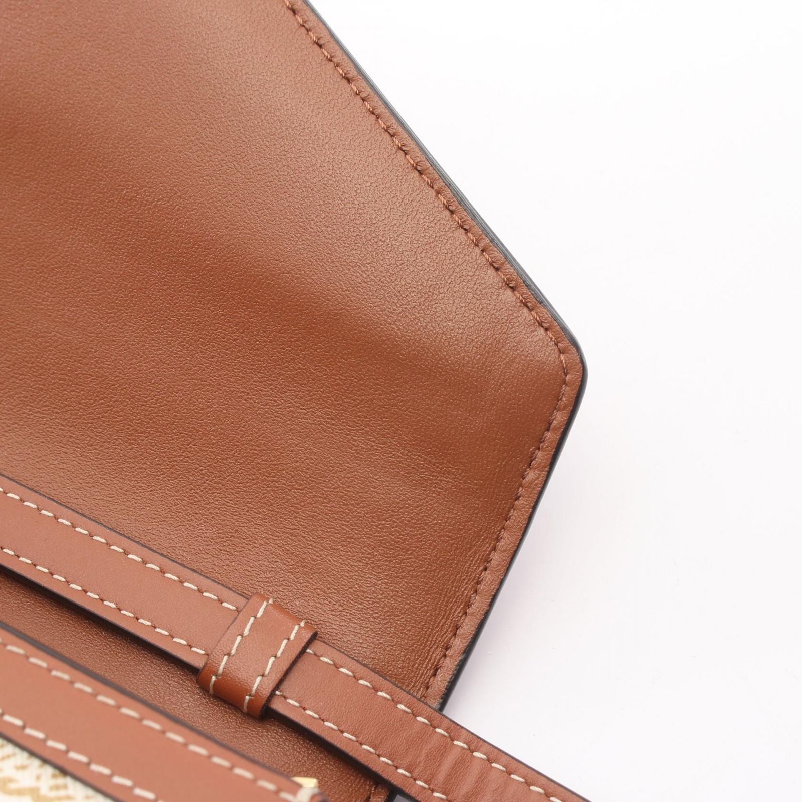 Celine Shoulder Bag Triomphe White Brown Beige Leather Envelope — view 5