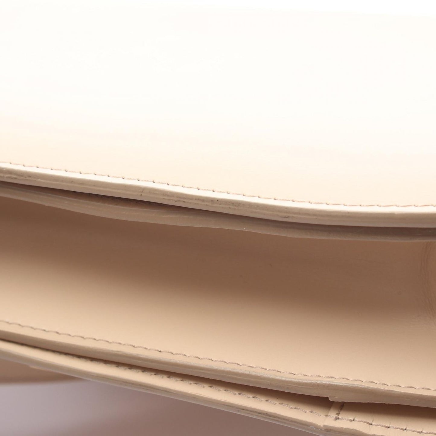 Celine Shoulder Bag Classic Box Medium Baby Pink Leather — view 8