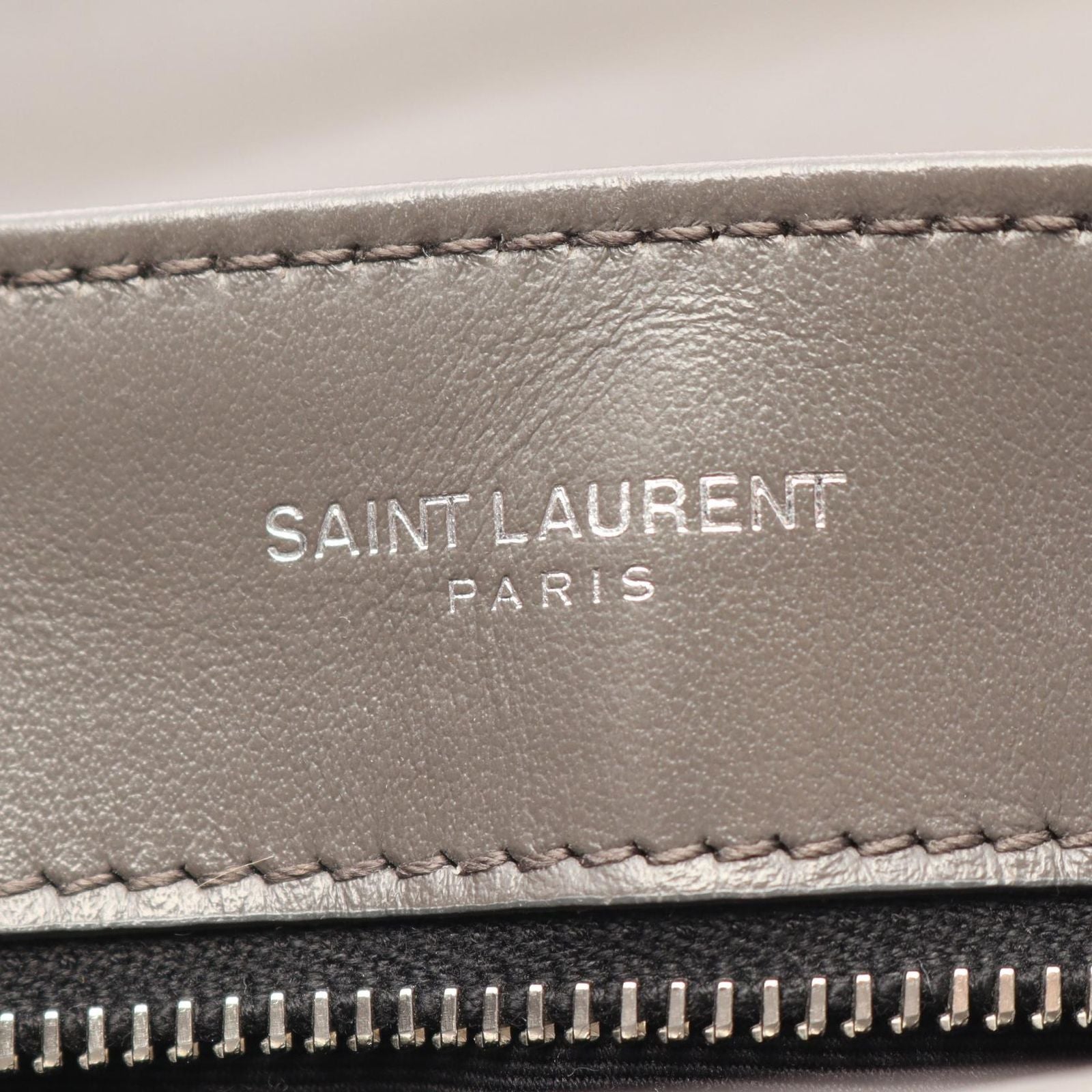 Saint Laurent Paris Shoulder Bag Toy Loulou Gray Leather — view 4