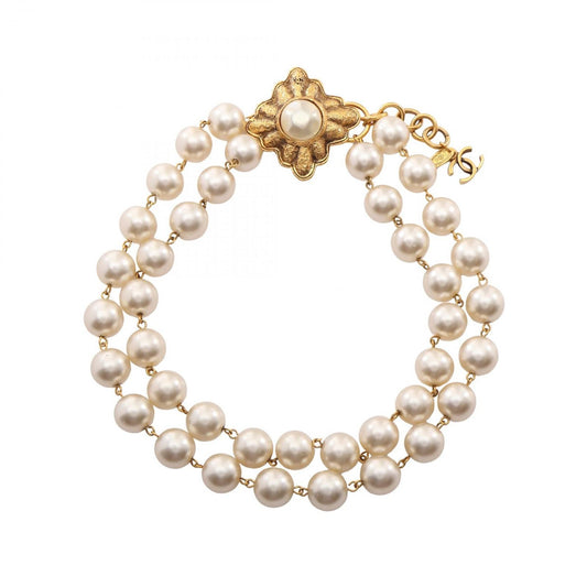 Chanel Necklace CC Logo