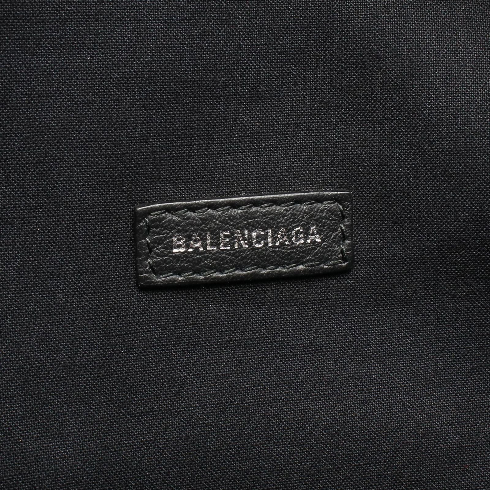 Balenciaga Waist Bag Everyday Beltpack Black White Leather — view 4