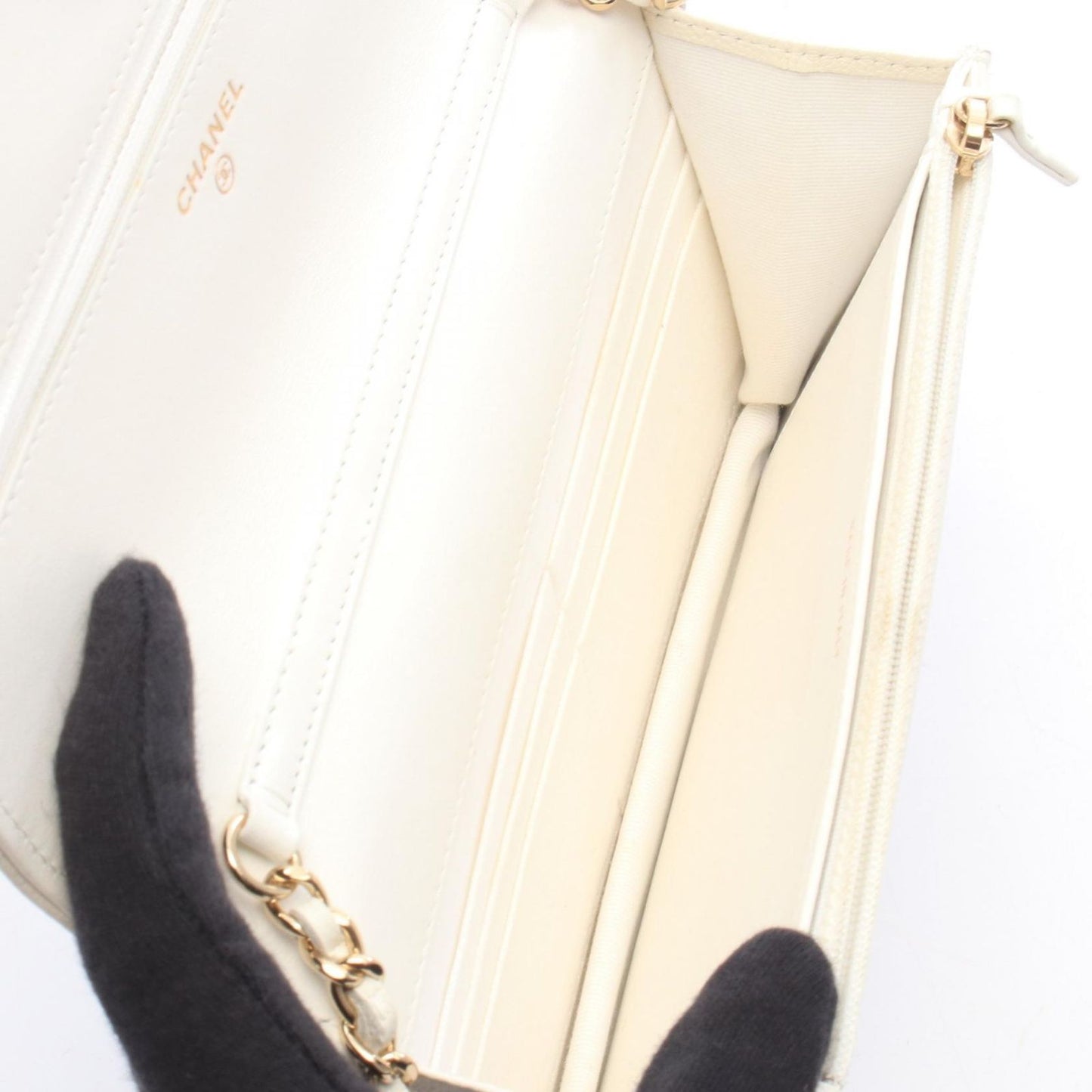 Chanel Shoulder Bag Camellia White Caviar Leather Chain Wallet — view 3
