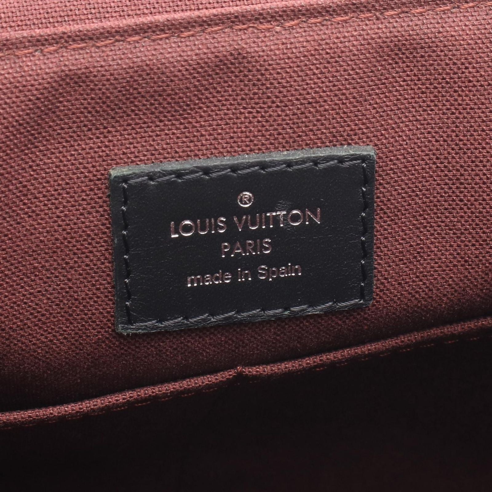 Louis Vuitton Shoulder Bag District PM Leather — view 4
