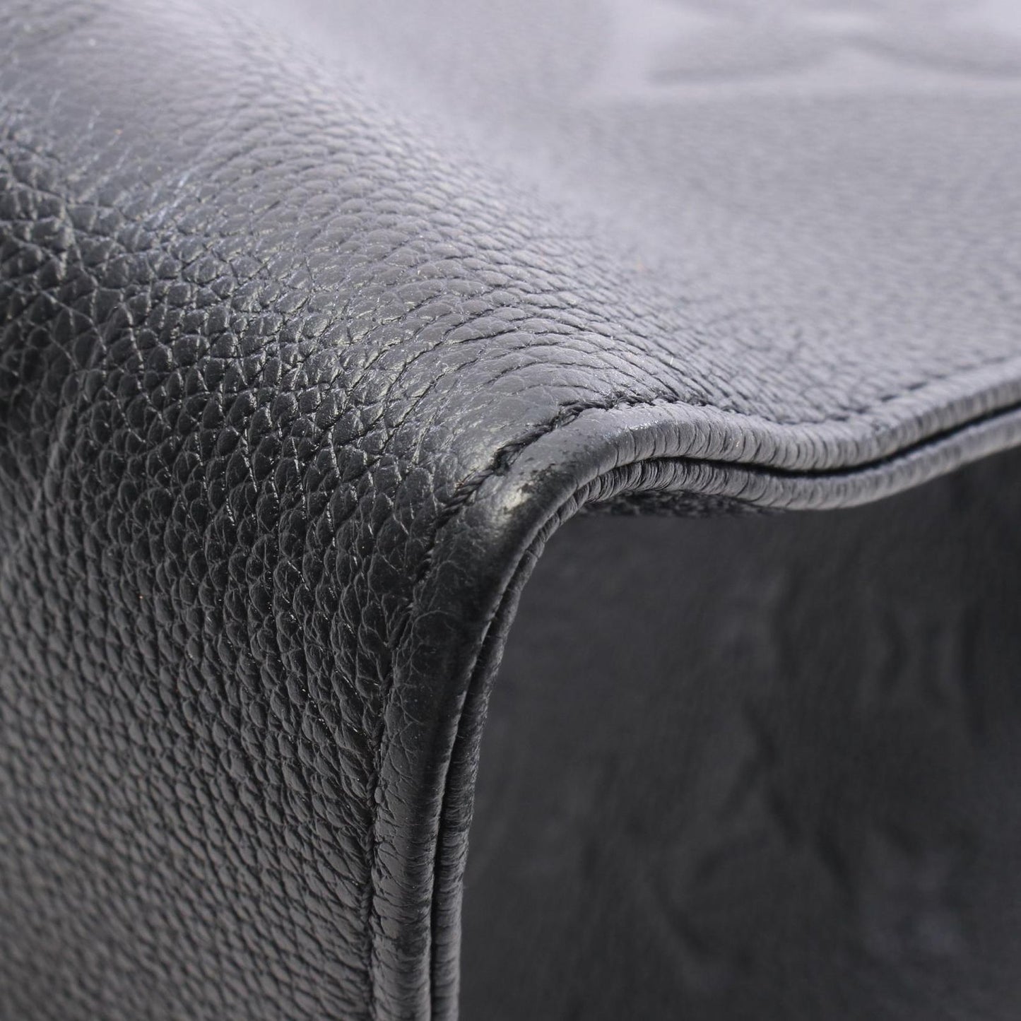 Louis Vuitton Tote Bag On The Go GM Monogram Empreinte Noir Leather — view 5