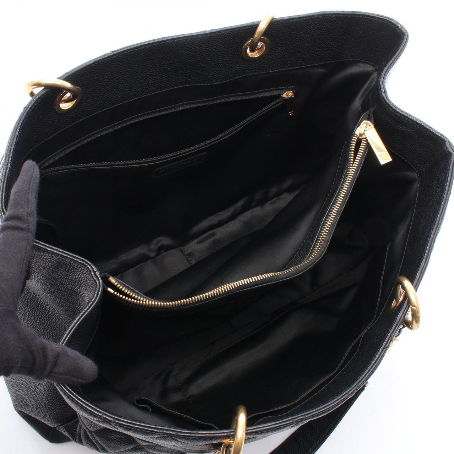 Chanel Tote Bag Quilted Grand Shopping GST XL Black Caviar Leather Chain — view 3