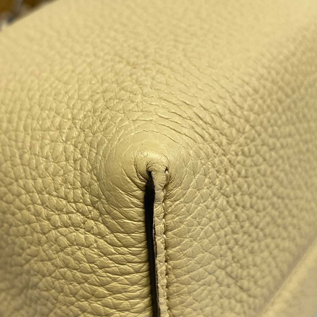 Fendi Handbag by the Way Selleria Medium Beige Light Brown Leather — view 6
