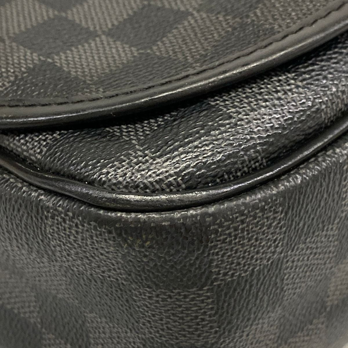 Louis Vuitton Shoulder Bag Damier Graphite Daniel GM — view 6