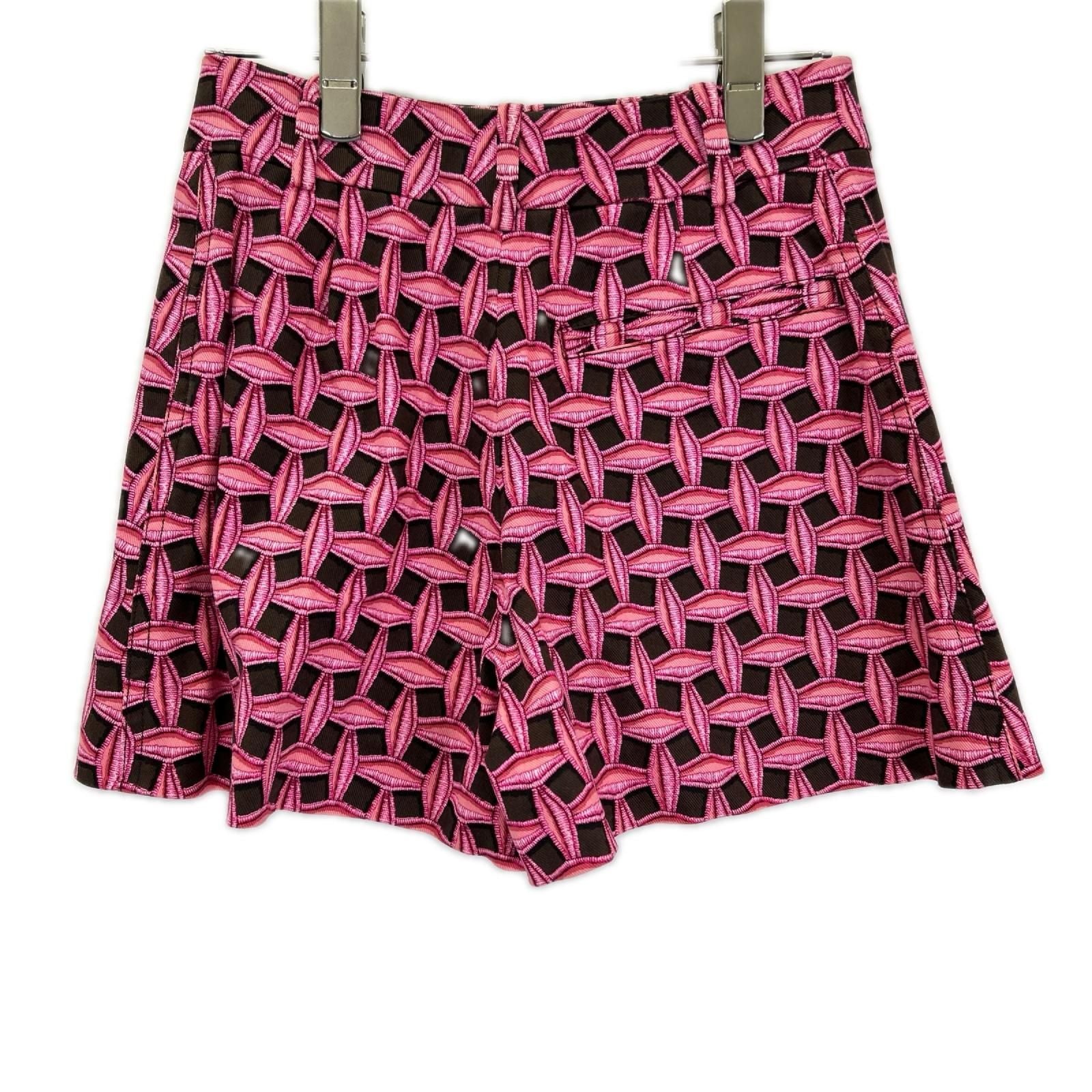 Louis Vuitton Pink All Over Print Stretch Shorts 34 — view 2