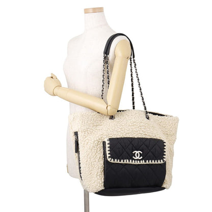 Chanel Tote Coco Neige Quilted CC Logo Fleece Drawstring Shearling Nylon 2-Way — view 5