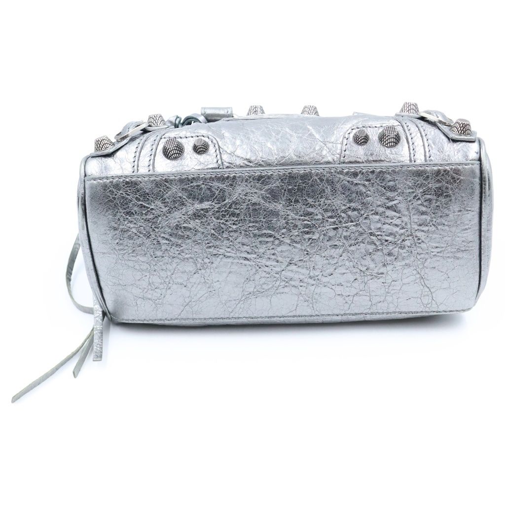 Balenciaga le Cagole Mini Duffle 2-Way Mini Shoulder Bag Silver Leather — view 4