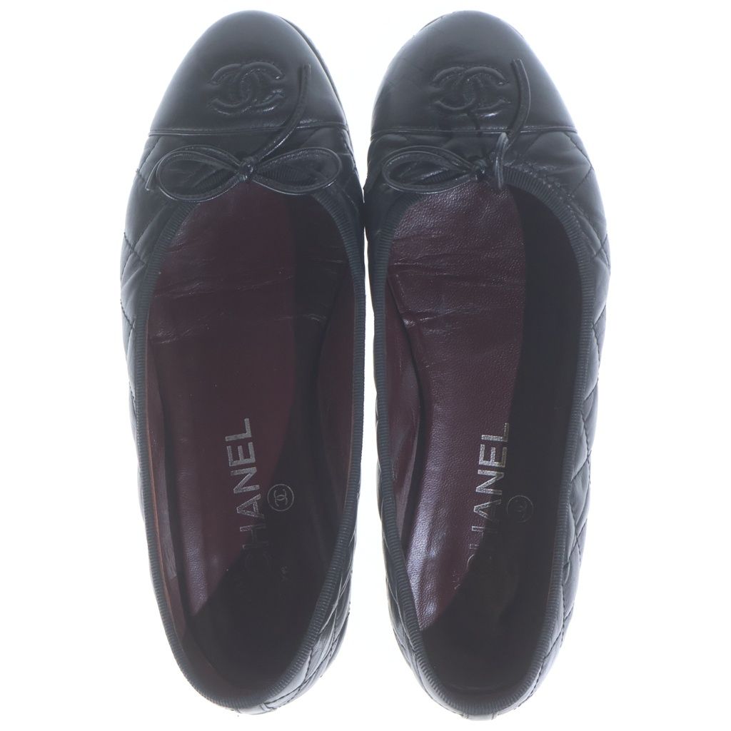 Chanel Quilted CC Logo Ballerina Flat Shoes Leather Pumps Black — view 4