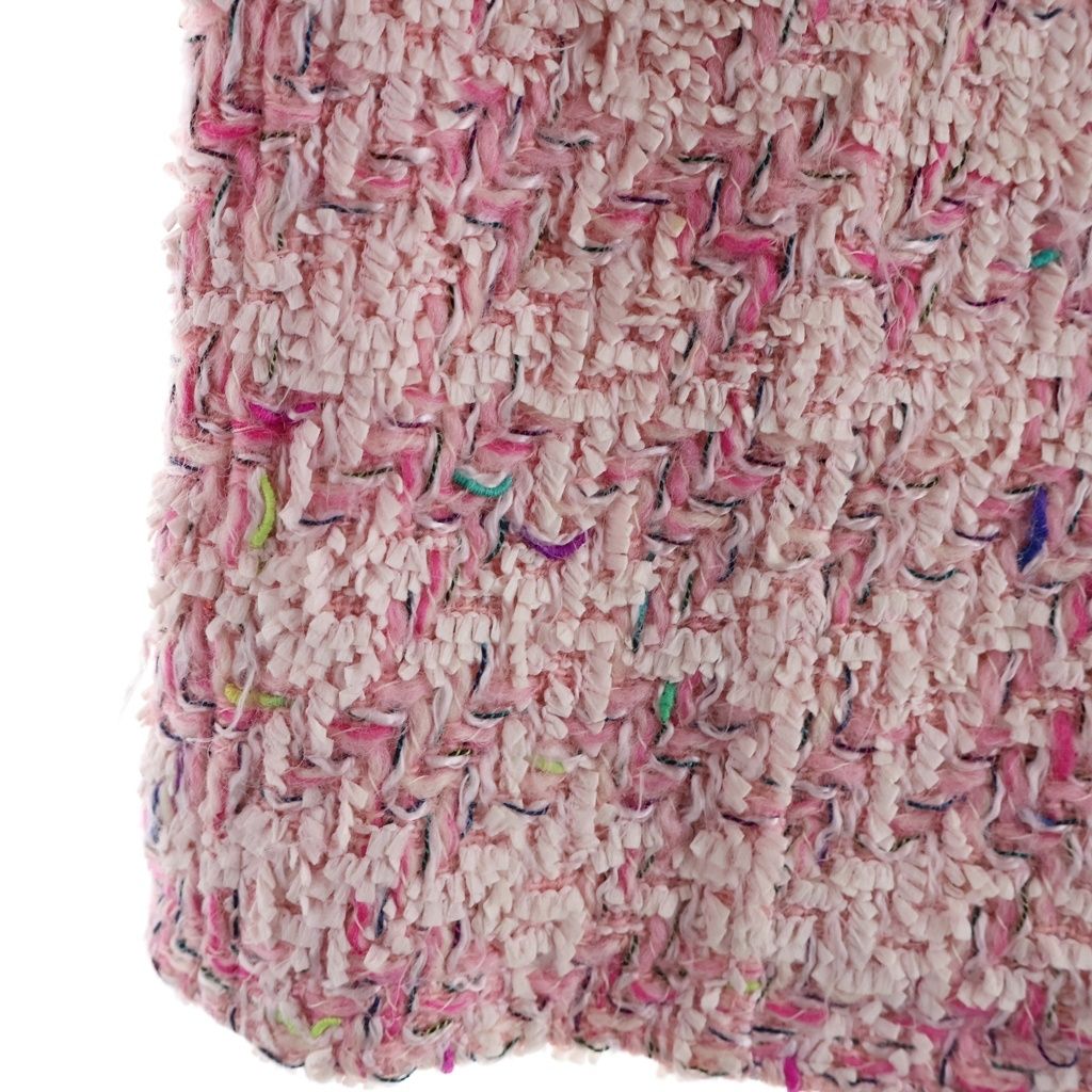 Chanel 93c CC Logo Tweed Jacket Pink Gold — view 6