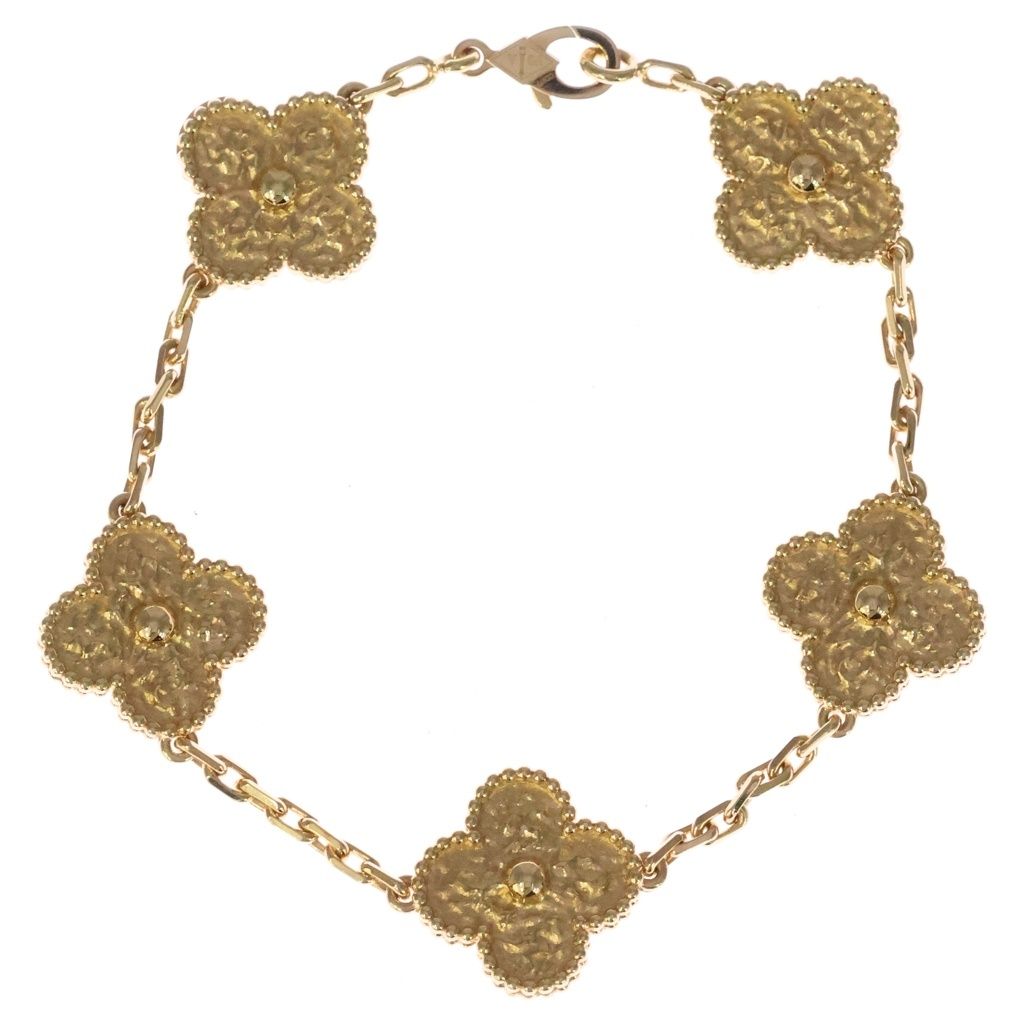 Van Cleef & Arpels Vintage Alhambra Motif Ble in Yellow Gold