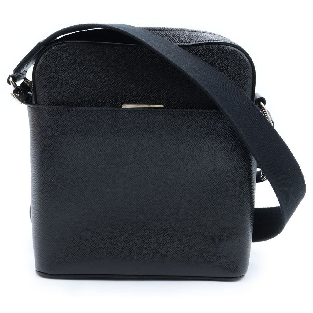 Louis Vuitton Taiga Anton Messenger PM Shoulder Bag Black Leather