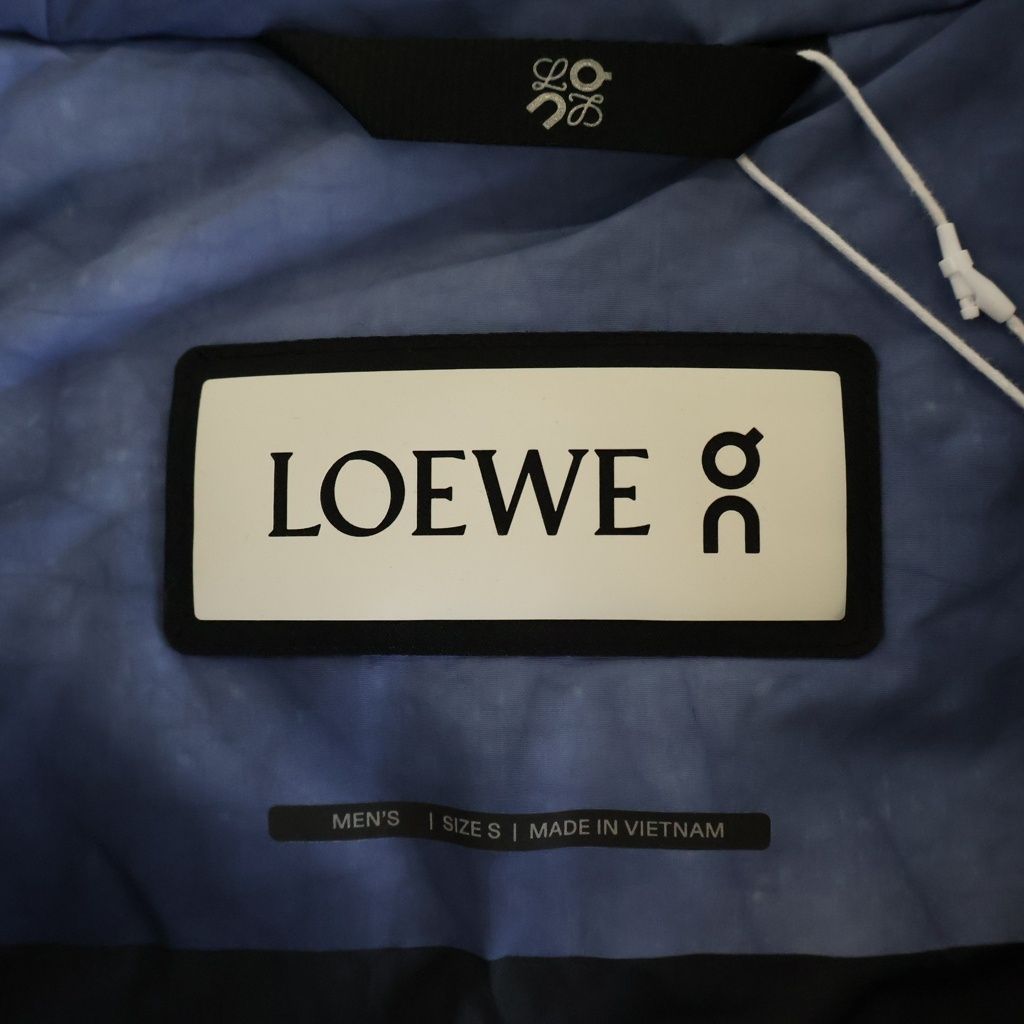 Loewe on Running Technical Shell Puffer Jacket on Tie Dye Hooded Navy — view 7
