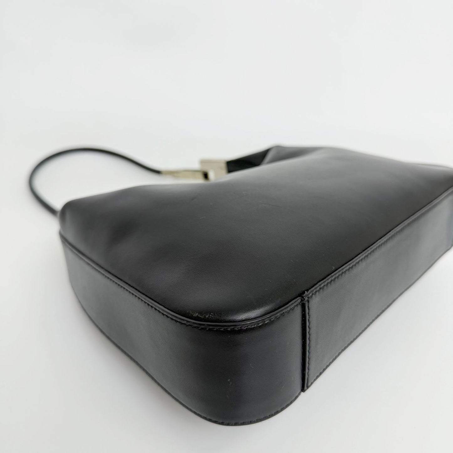 Gucci G Logo Zip Pull Hobo Shoulder Bag Leather Black Silver Vintage — view 8