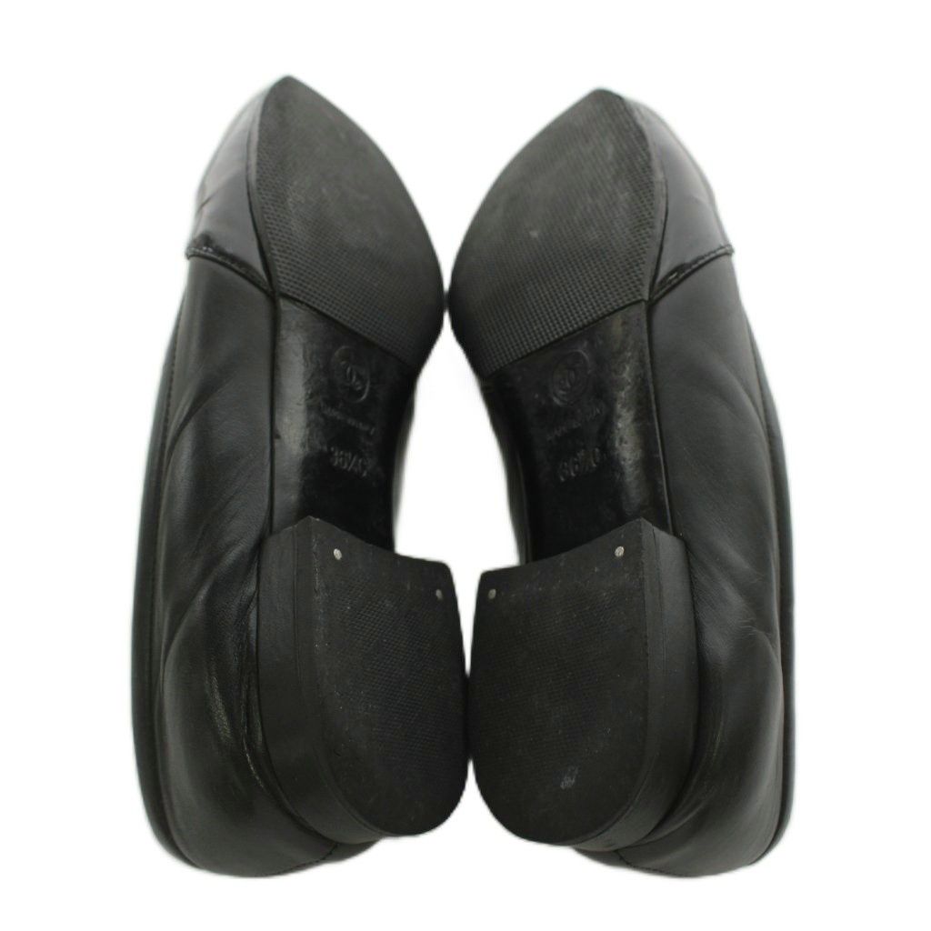 Chanel CC Logo Loafers Contrast Patent Leather Black — view 5