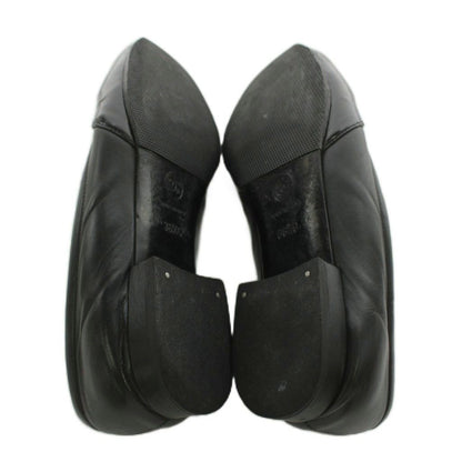 Chanel CC Logo Loafers Contrast Patent Leather Black — view 5