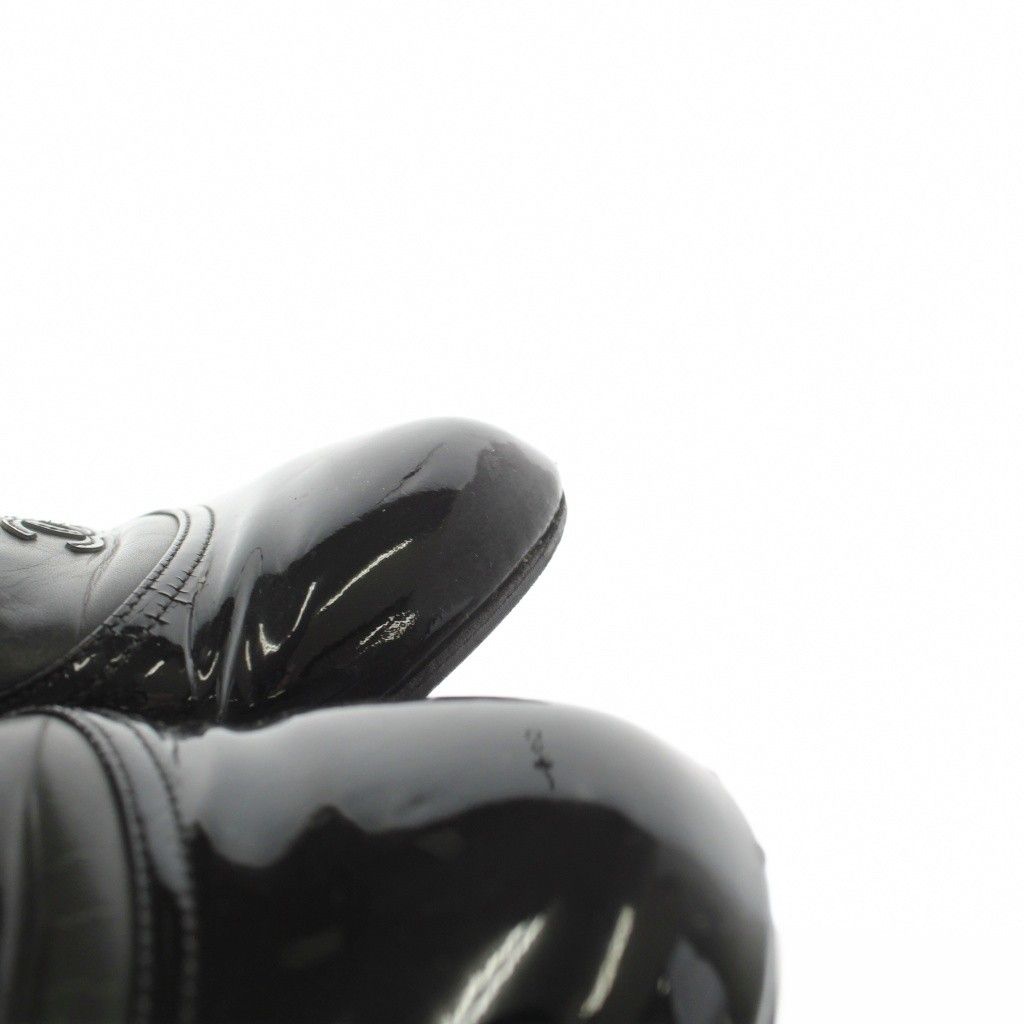 Chanel CC Logo Loafers Contrast Patent Leather Black — view 8