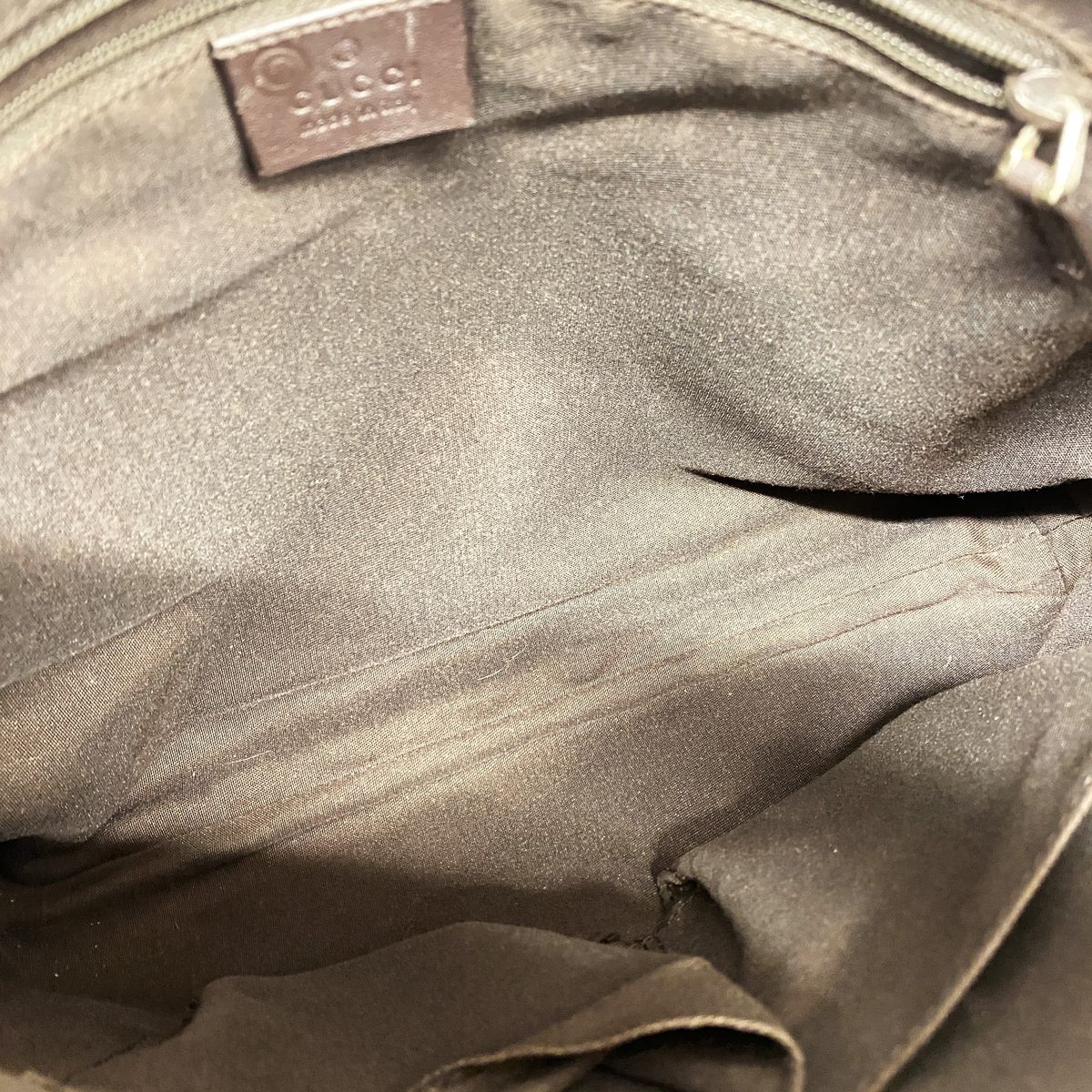 Gucci Shoulder Bag GG Supreme Brown Gold — view 4