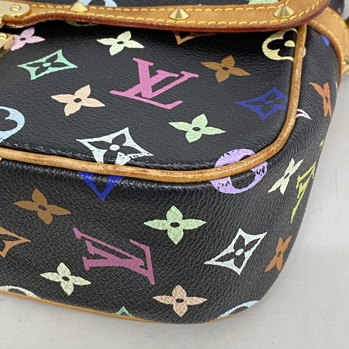 Louis Vuitton Shoulder Bag Monogram Multicolor Solonge Noir — view 6