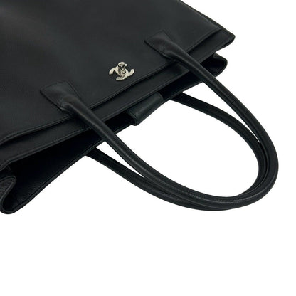 Chanel Executive Tote Caviar Leather 2-Way Shoulder Bag Black — view 4