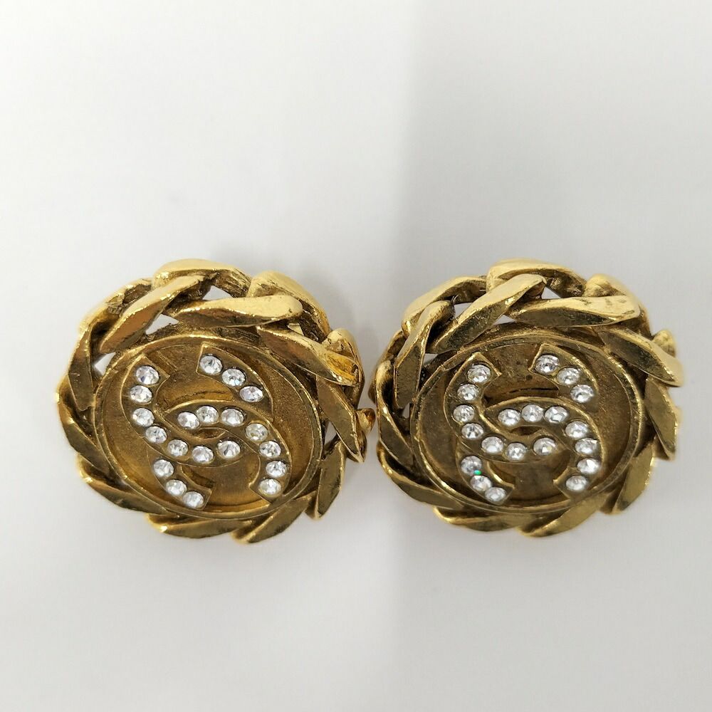 Chanel CC Logo Stone Earrings Gold Plated — view 7