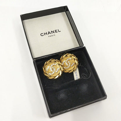 Chanel CC Logo Stone Earrings Gold Plated — view 8