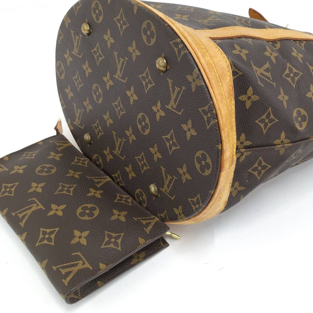 Louis Vuitton Bucket 27 Shoulder Bag Monogram — view 5