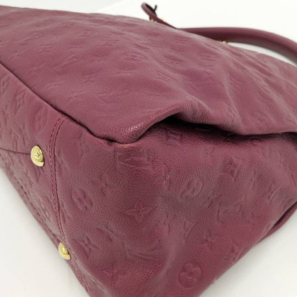 Louis Vuitton Artsy MM One Handle Bag Monogram Empreinte Aurore — view 4