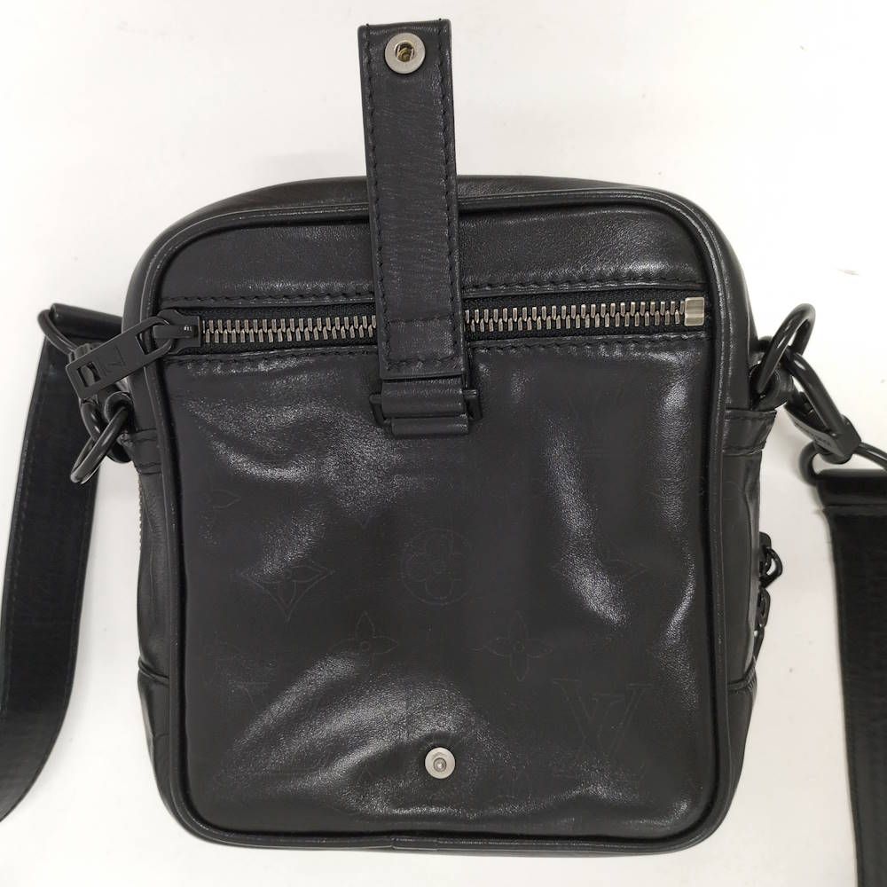 Louis Vuitton Peonia Monogram Diffel Noir — view 6