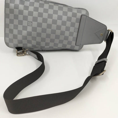 Louis Vuitton Avenue Sling Bag Damier Infini — view 8