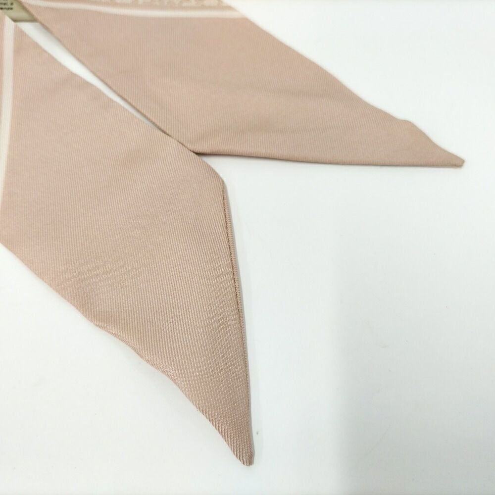 Gucci Neck Bow Scarf GG Pattern Silk Pink Beige — view 3