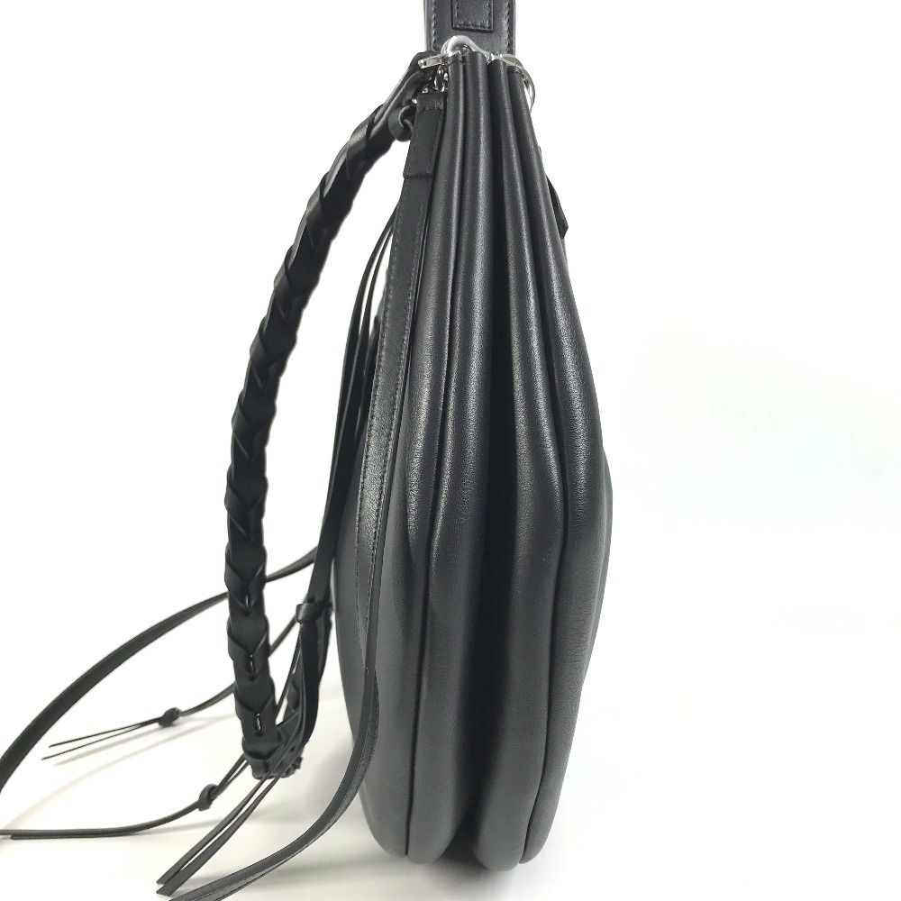 Loewe Shoulder Bag Fortune Hobo 326.62 Leather Black — view 3