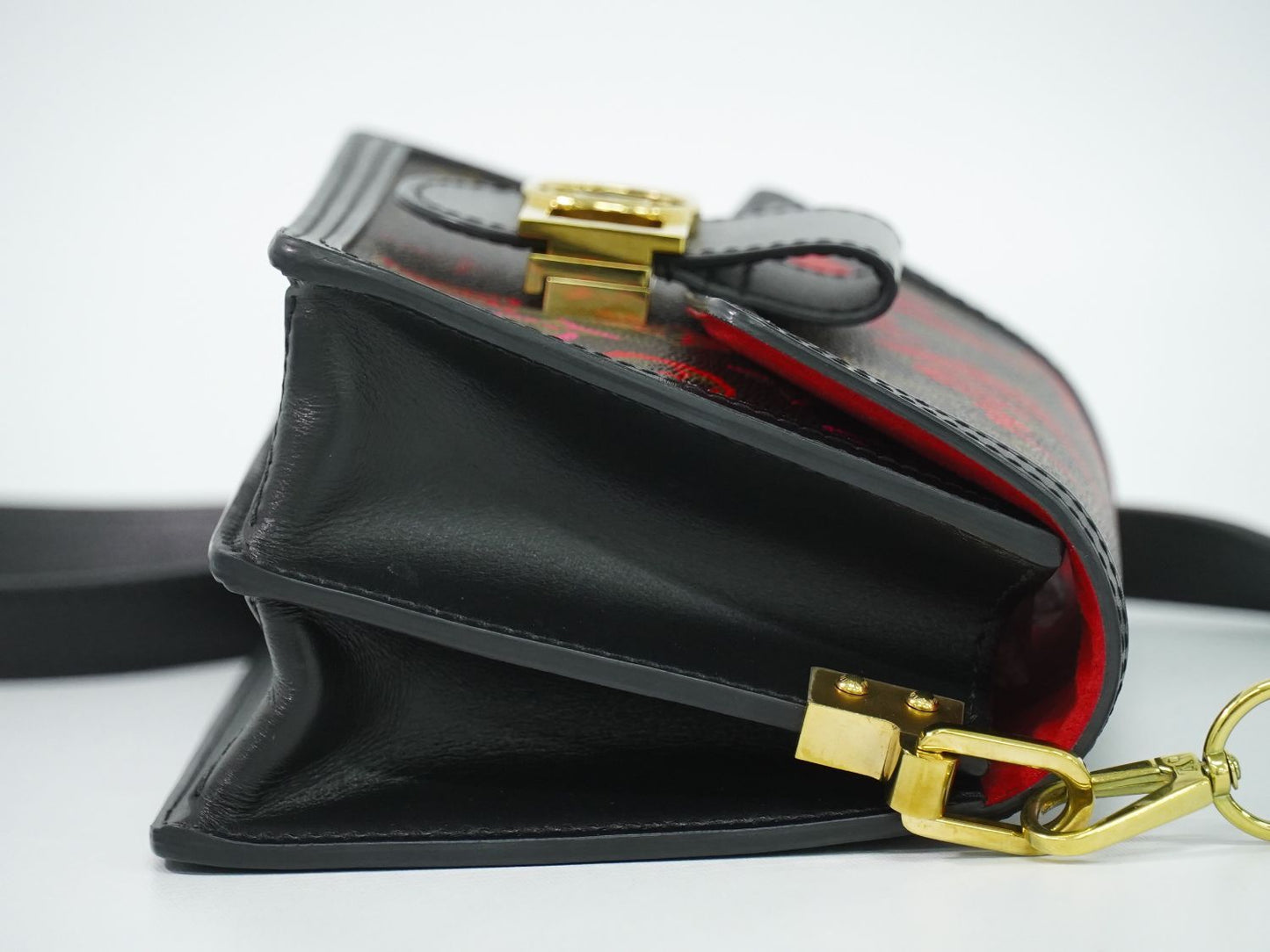 Louis Vuitton LV Dauphine Mini Fall in Love Monogram Shoulder Bag Pochette Brown — view 4