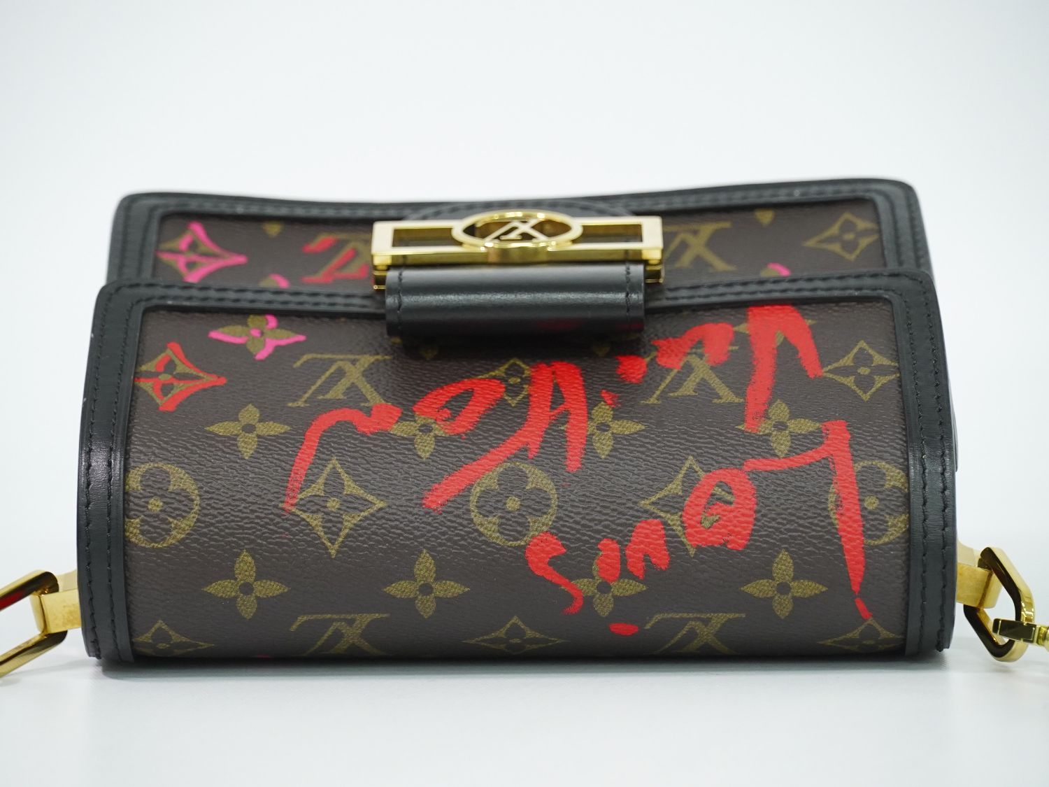 Louis Vuitton LV Dauphine Mini Fall in Love Monogram Shoulder Bag Pochette Brown — view 5