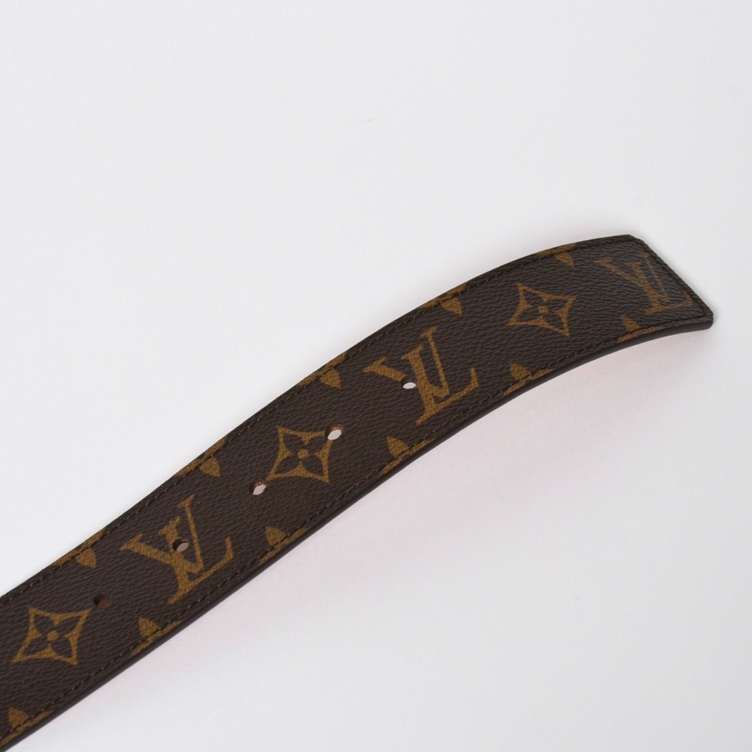 Louis Vuitton Ceinture LV 40 Belt Monogram — view 8