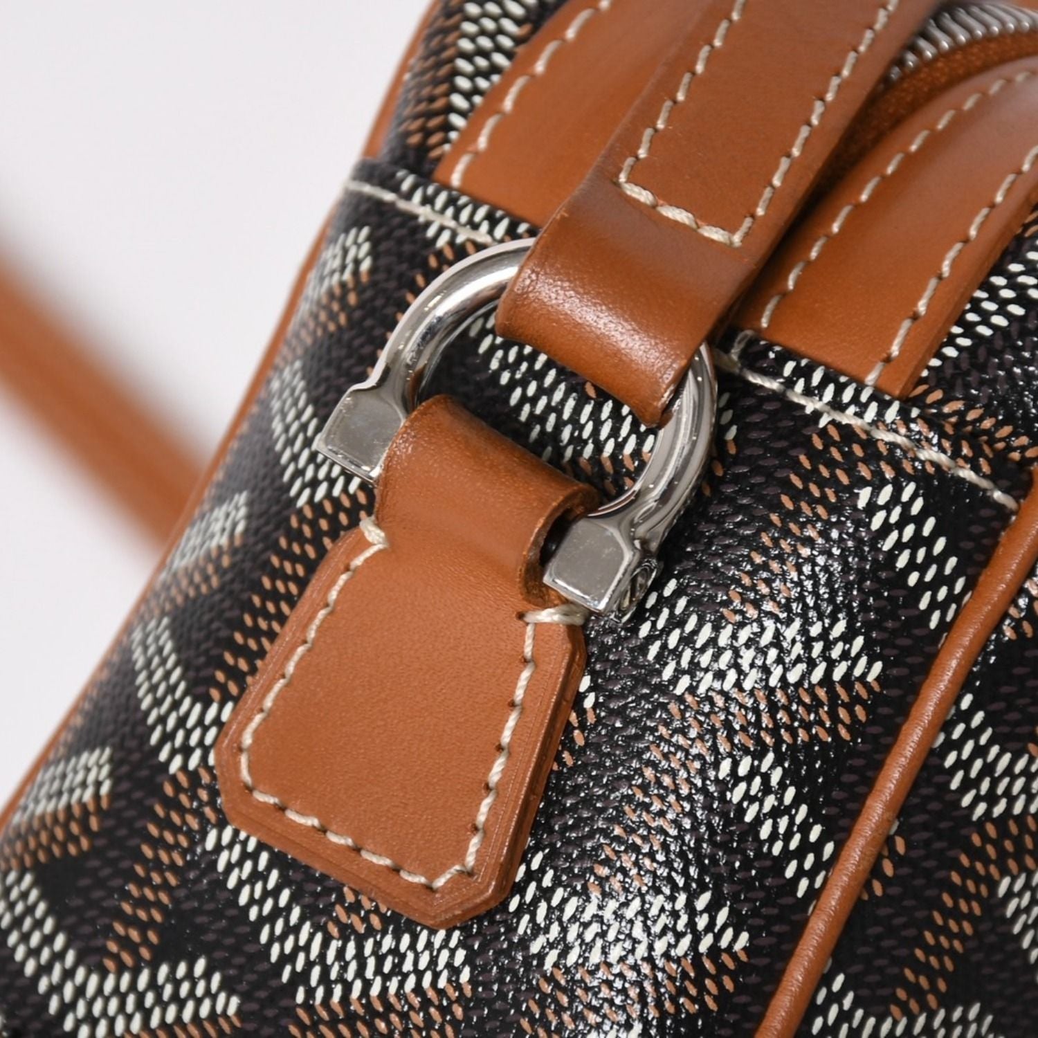 Goyard Cup Vert PM Shoulder Bag Brown Leather Silver — view 5