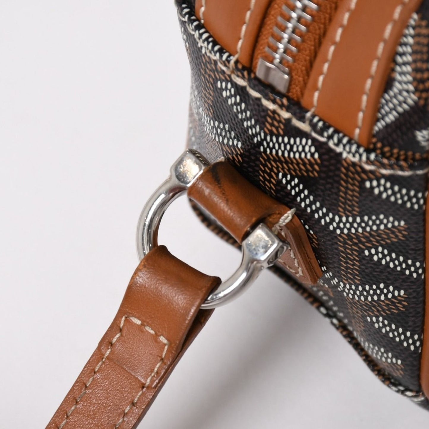 Goyard Cup Vert PM Shoulder Bag Brown Leather Silver — view 4