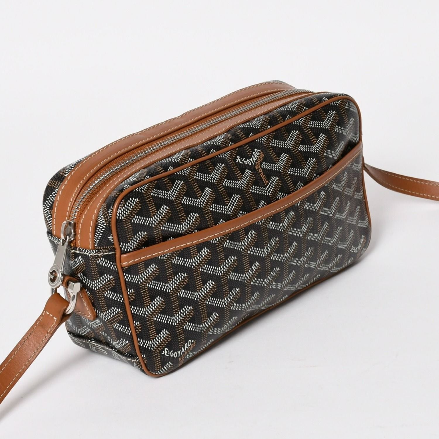 Goyard Cup Vert PM Shoulder Bag Brown Leather Silver — view 3