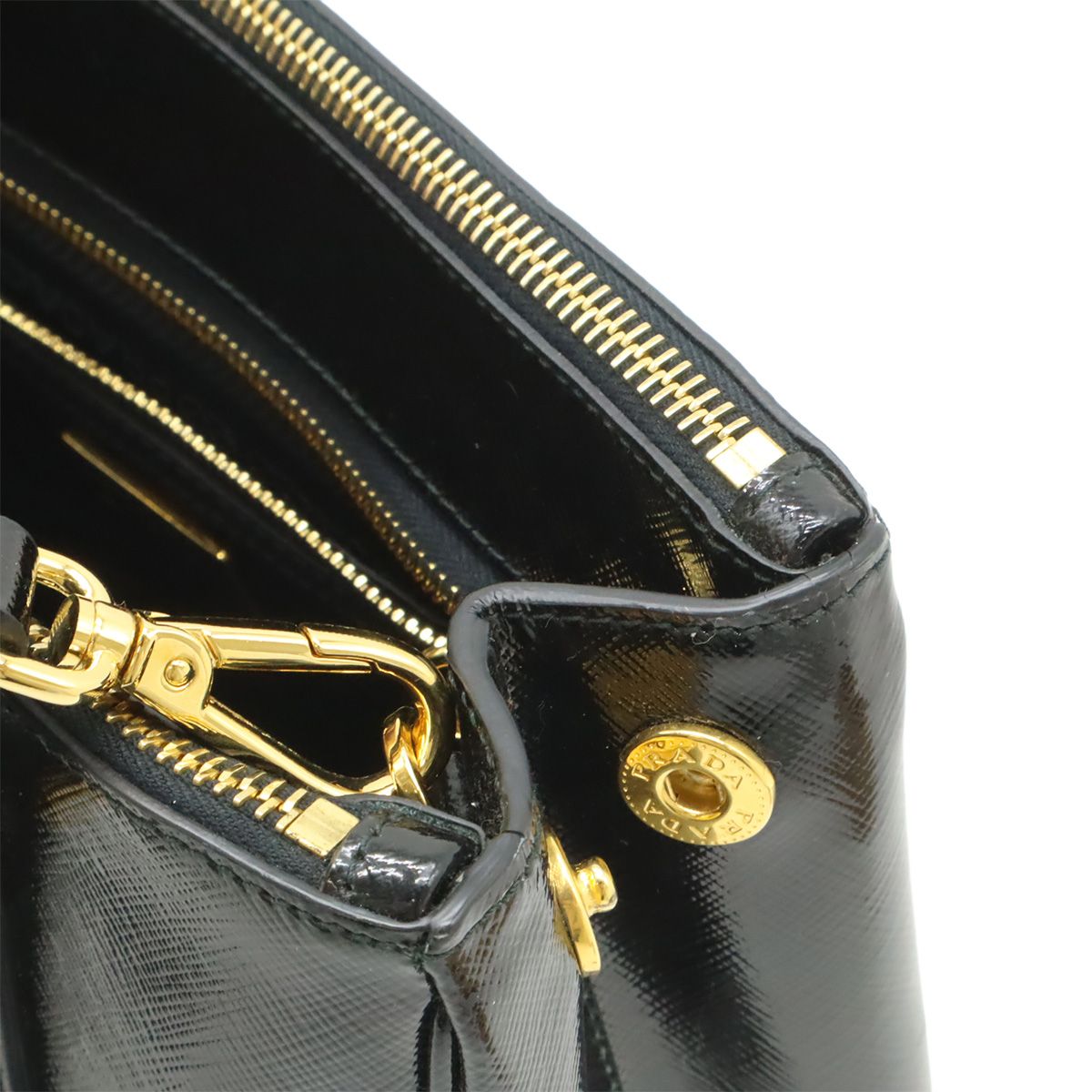 Prada Galleria Saffiano 2-Way Shoulder Bag Patent Leather Nero Black Gold — view 4