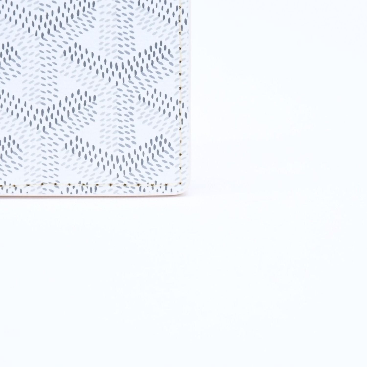 Goyard Saint Sulpice Card Case White Vauzel Calfskin — view 6