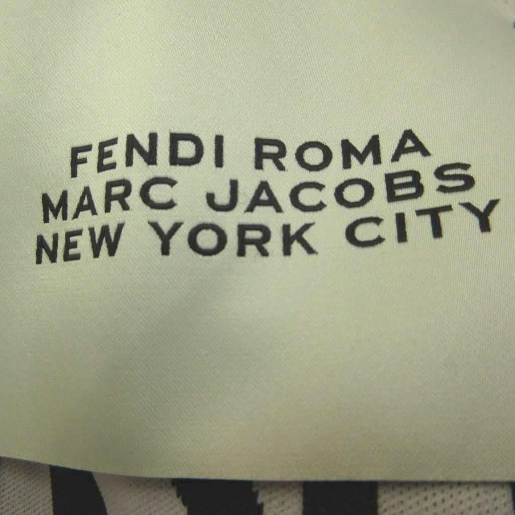 Fendi All Over Print Knit Top Logo White Black Stretch Amds YU Sweater 38 — view 3