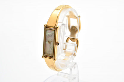 Gucci Quartz Bangle Watch White Shell Styledial Gold — view 3