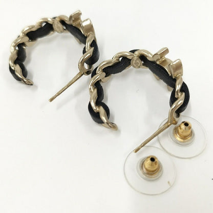 Chanel Hoop Earrings CC Logo Chain Motif Plated Gold Black — view 3