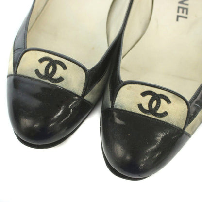 Chanel Ballet Shoes CC Logo Bicolor Ivory Black — view 3