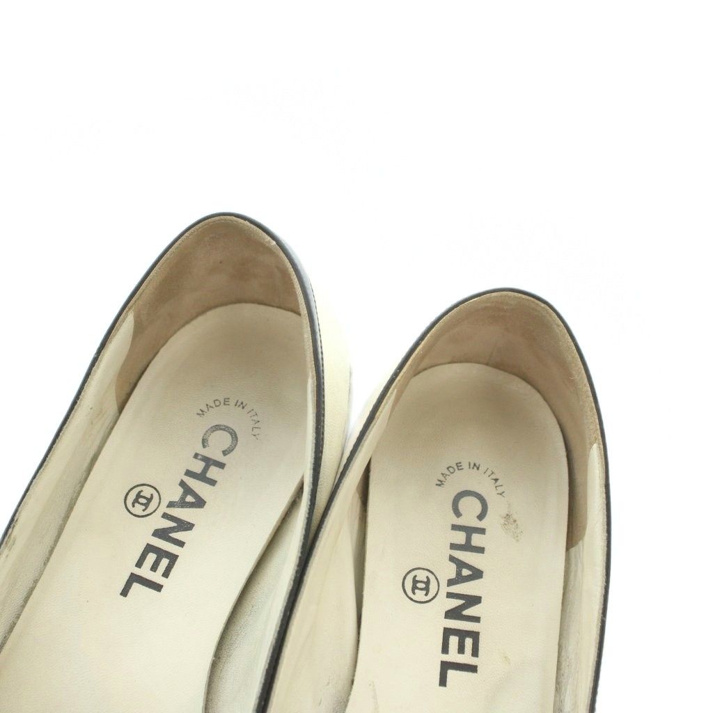 Chanel Ballet Shoes CC Logo Bicolor Ivory Black — view 4