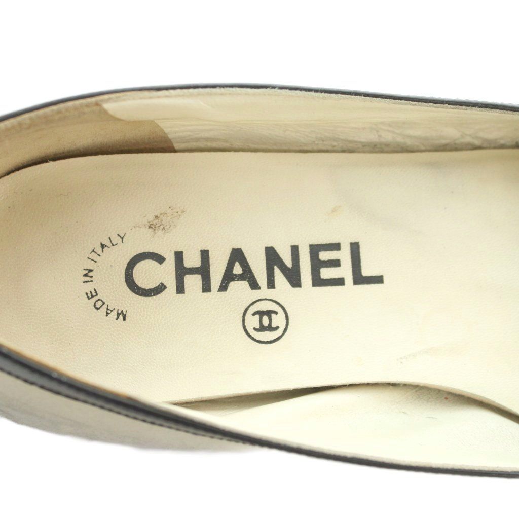 Chanel Ballet Shoes CC Logo Bicolor Ivory Black — view 7